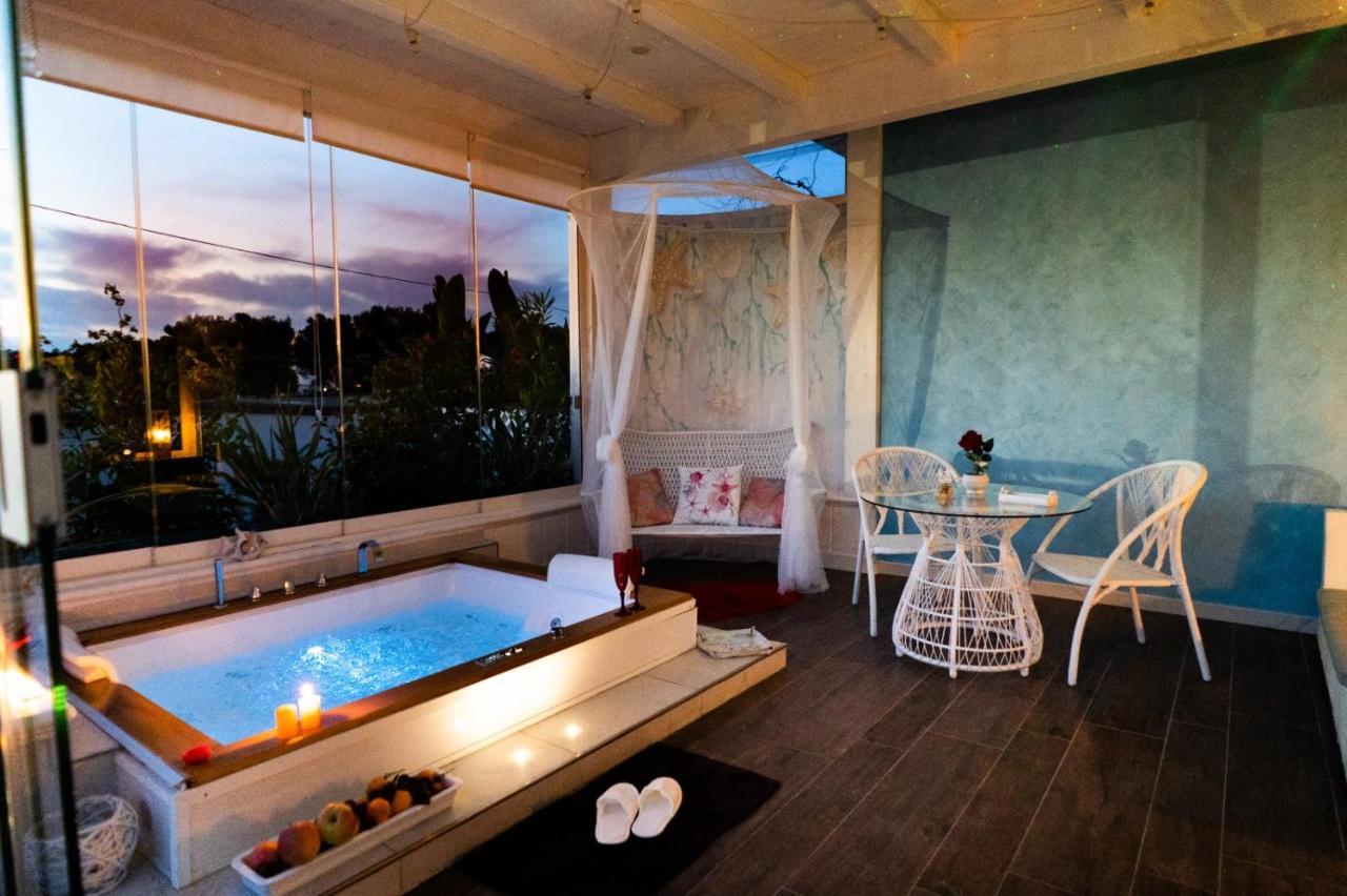 Resort Villa La Perla Sul Mare Leporano Exterior foto